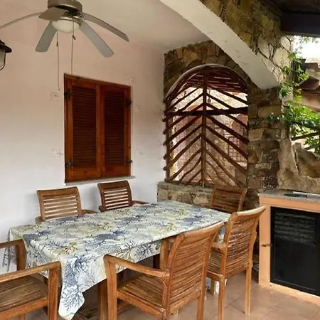 La Veranda Del Vecchio Pozzo Apartment Porto Ottiolu